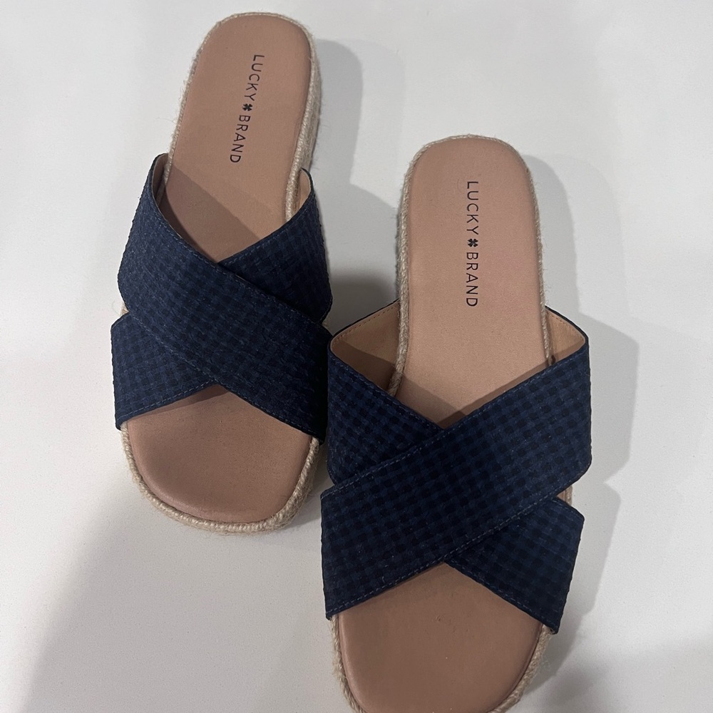 Lucky Brand Sandals